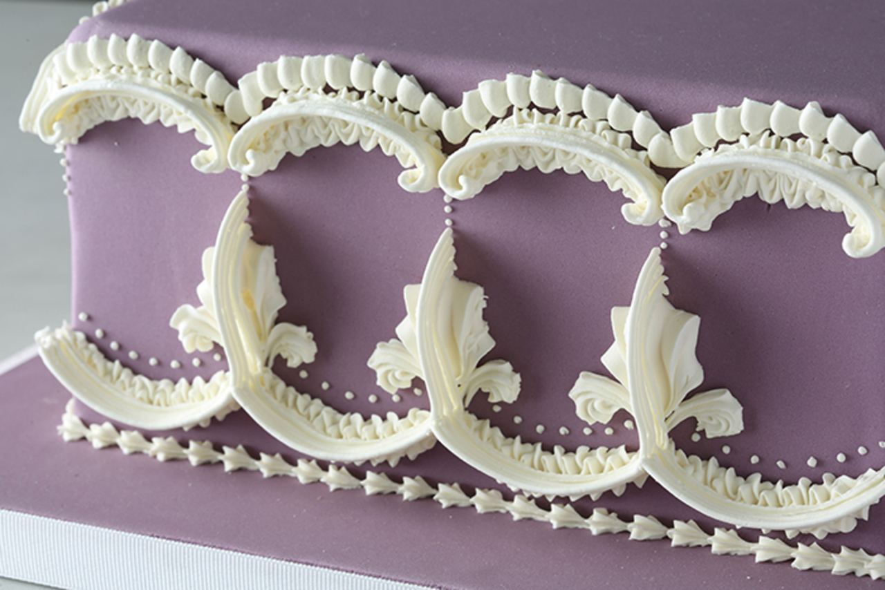 Advanced Royal Icing Piping