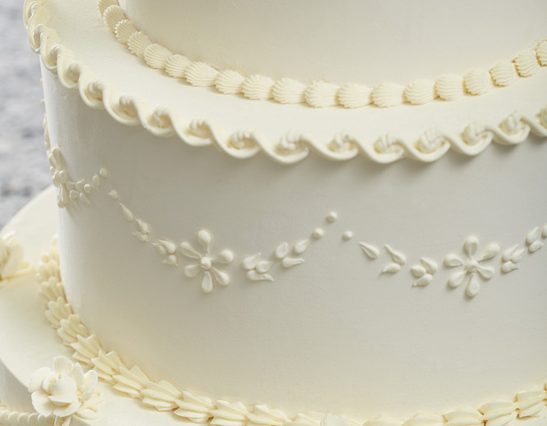 Building a Buttercream Cake